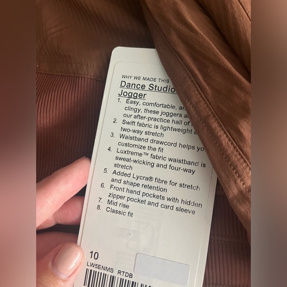 Lululemon Dance Joggers - Picture 2 of 2